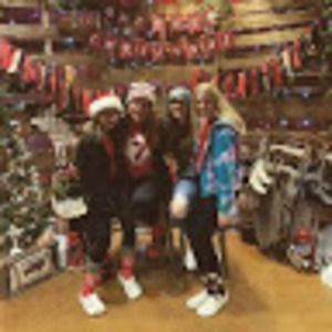 Meet your Posher, Chelsie